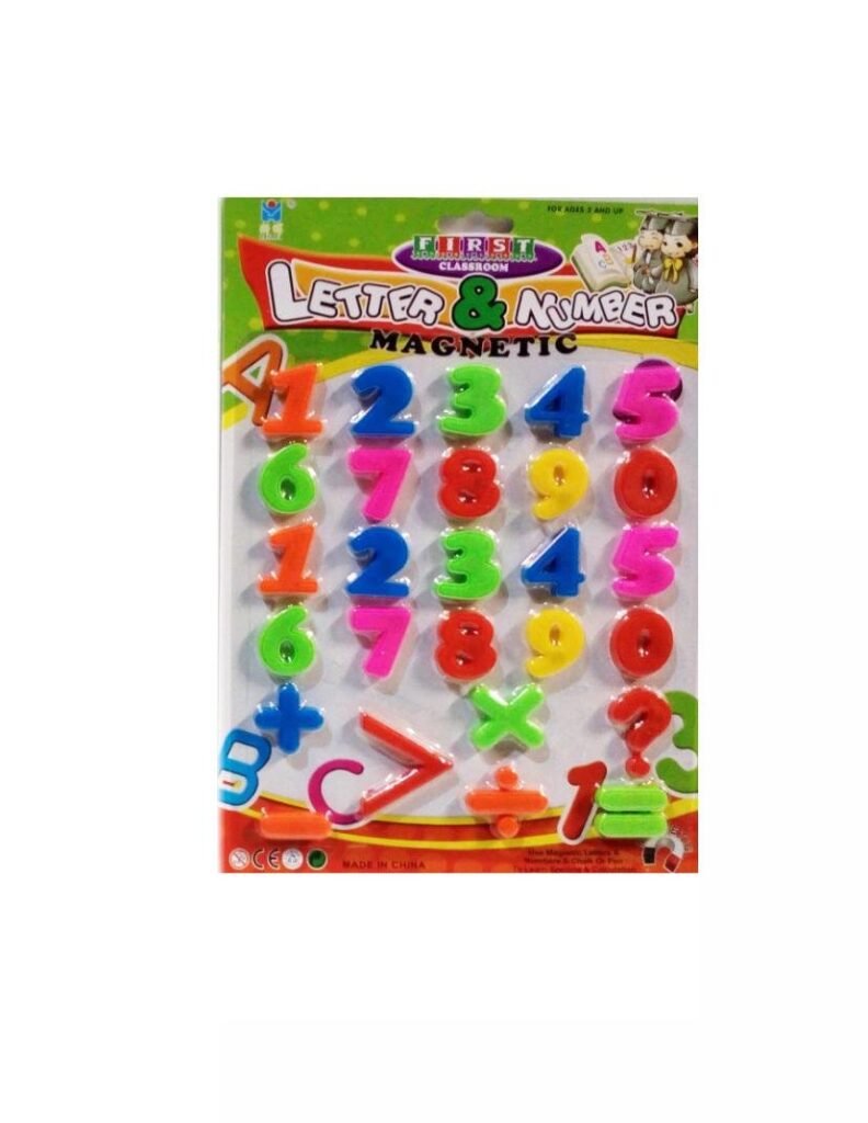 מספרים מפלסטיק מגנט